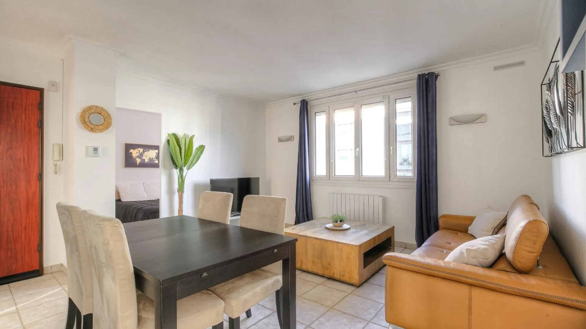 Le Spacieux Ideal Sejour Pro Ou Week-End Famille Venissieux Apartment
