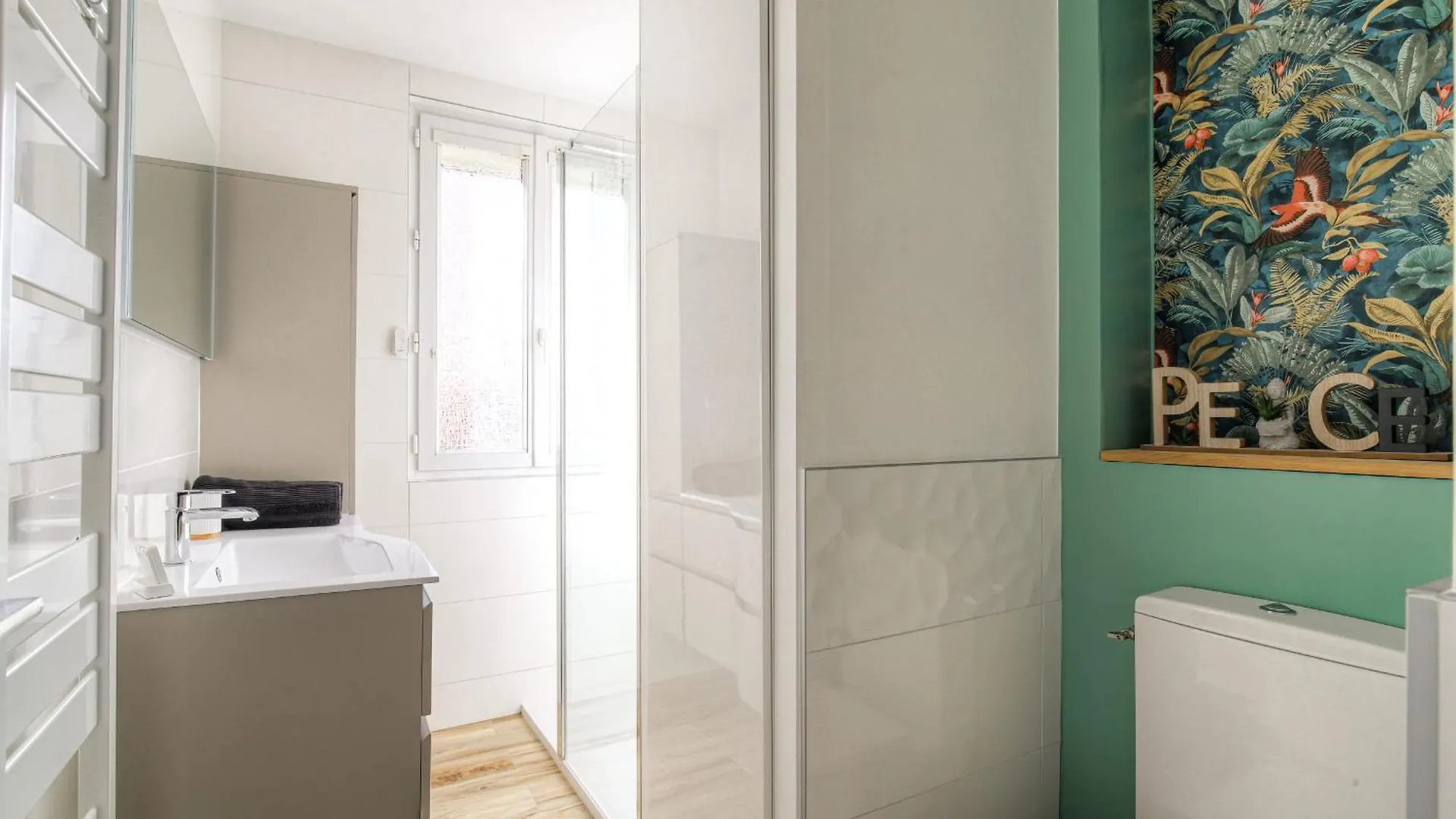 Apartment Le Spacieux Ideal Sejour Pro Ou Week-End Famille Venissieux